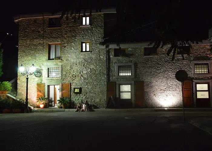 فندق Ristorante Antica Marina نيكوتيرا